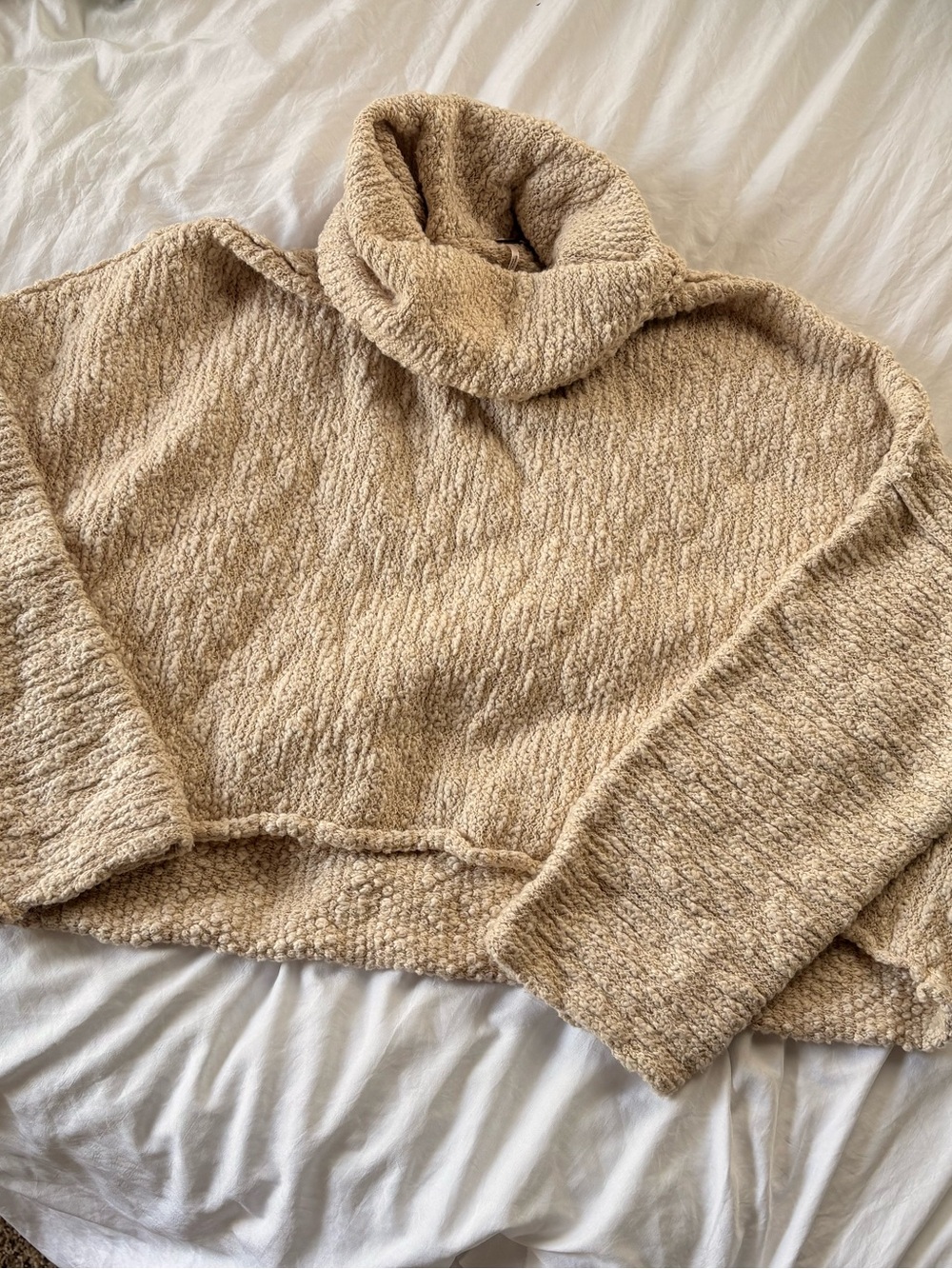 Free People Cozy Chunky Knit Turtleneck Sweater XS – Oversized Neutral Bouclé